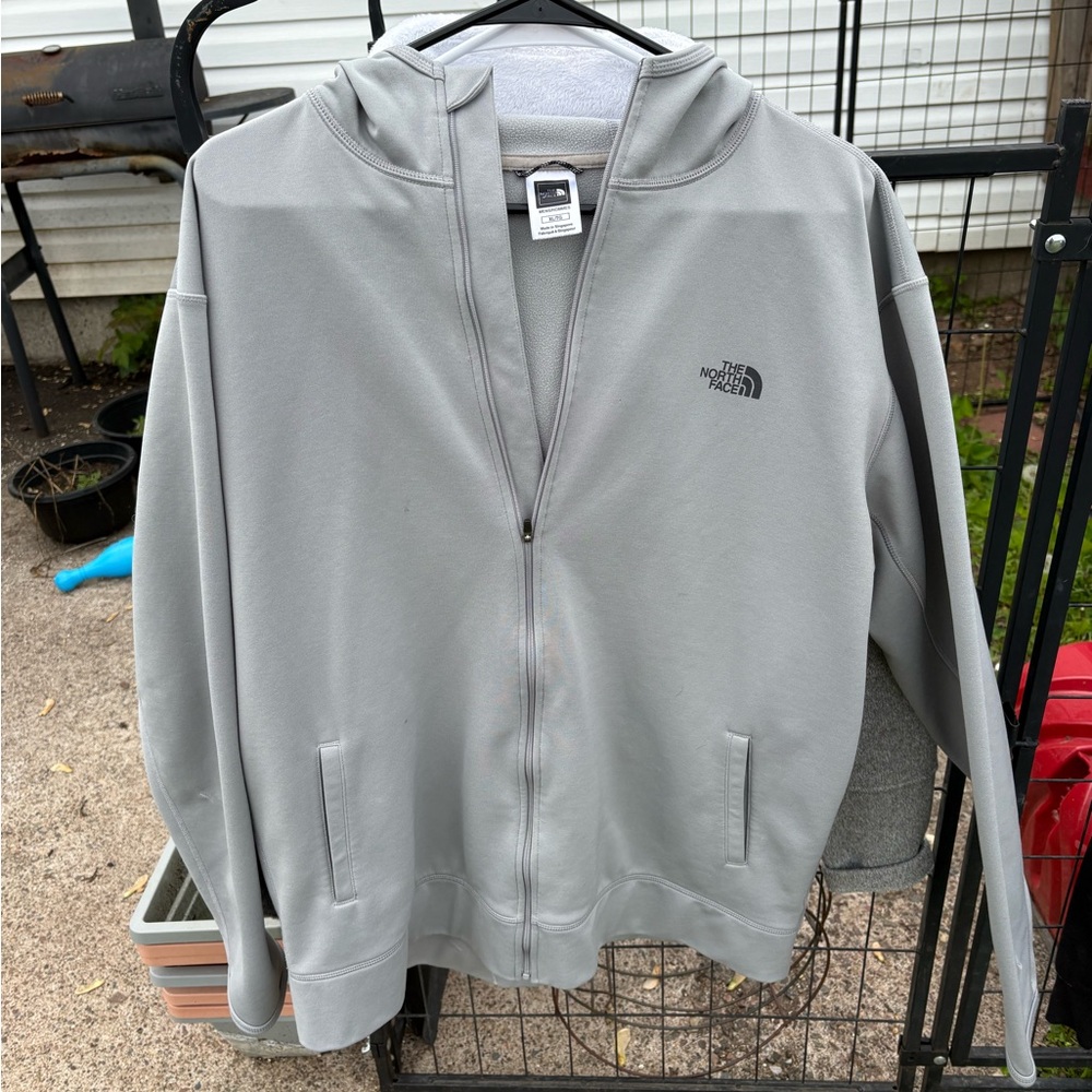 Men’s Northface jacket